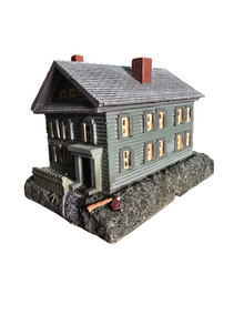 Official Lizzie Borden Light Up Replica House