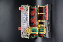 Official Welty House Light Up Replica House